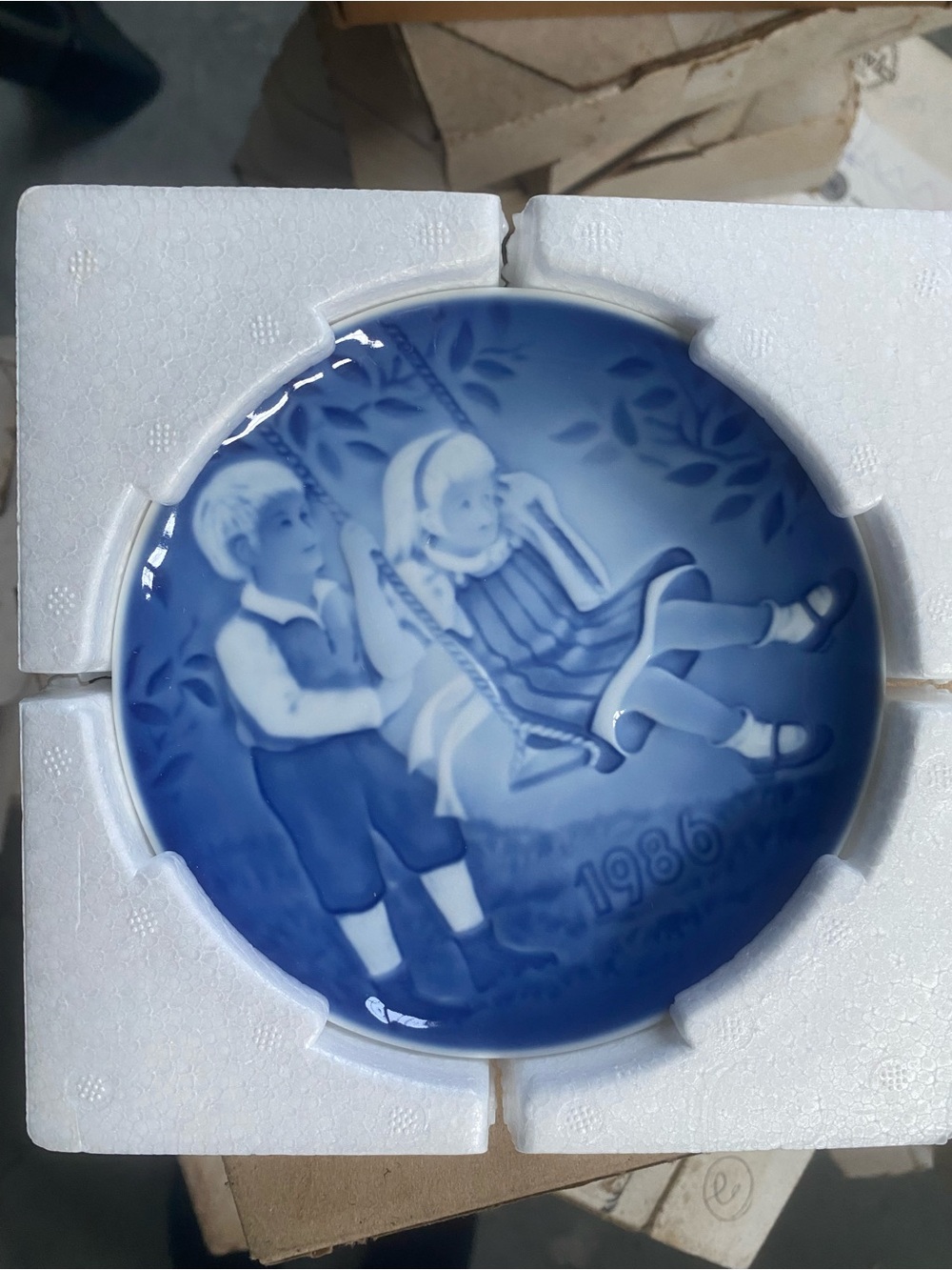 Set of 6 Children’s Day Plates - Picture 2 of 11